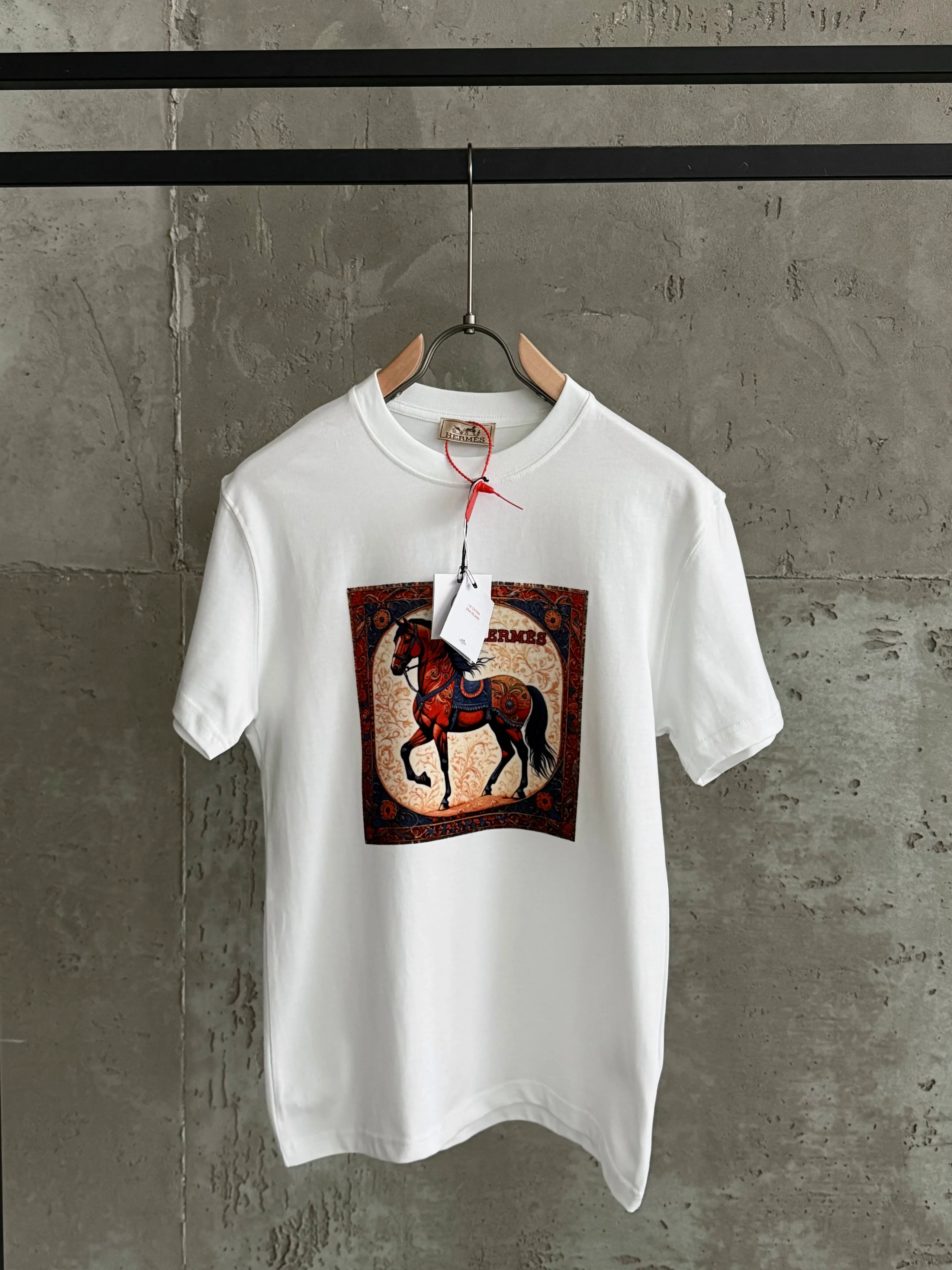 H02 Vintage Beyaz Tshirt