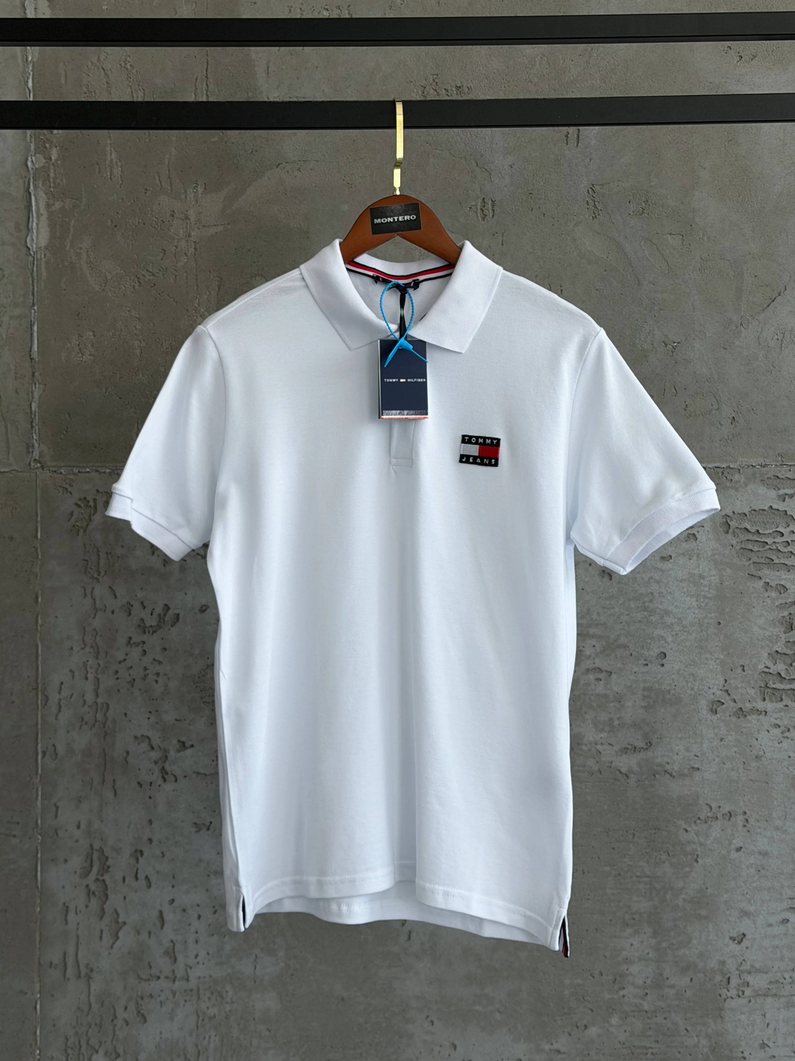 T02 Tommy Polo Yaka