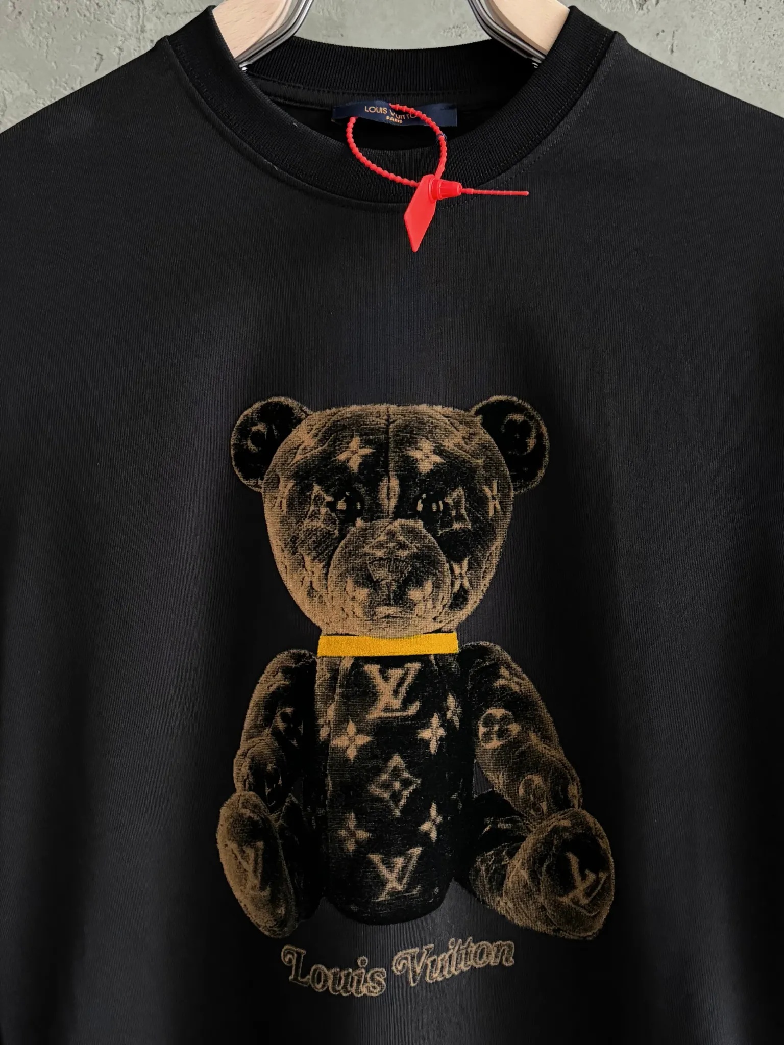 LV01 Bear siyah tshirt